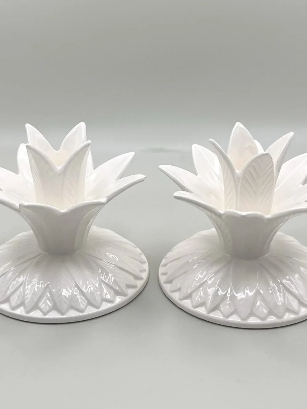 VTG Fitz & Floyd 1976 White Ceramic Lotus Flower Candle Holders Hollywood Lily